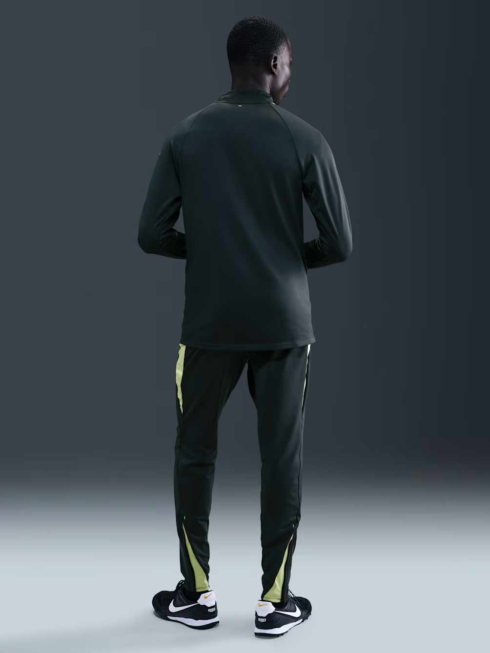 NIKE Блуза Strike Mens Therma-FIT S