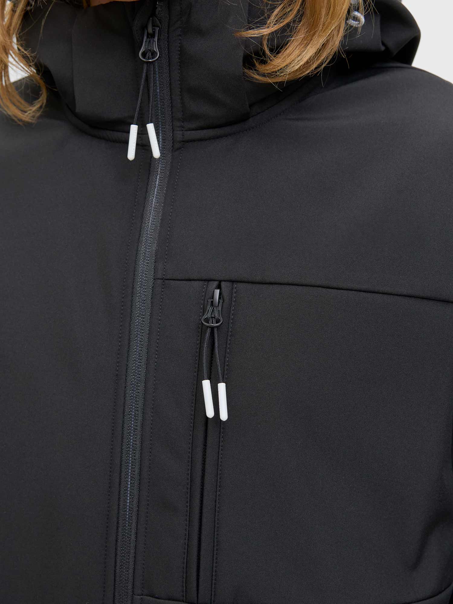 JACK & JONES Яке JJTHATCHER SOFTSHELL HOOD