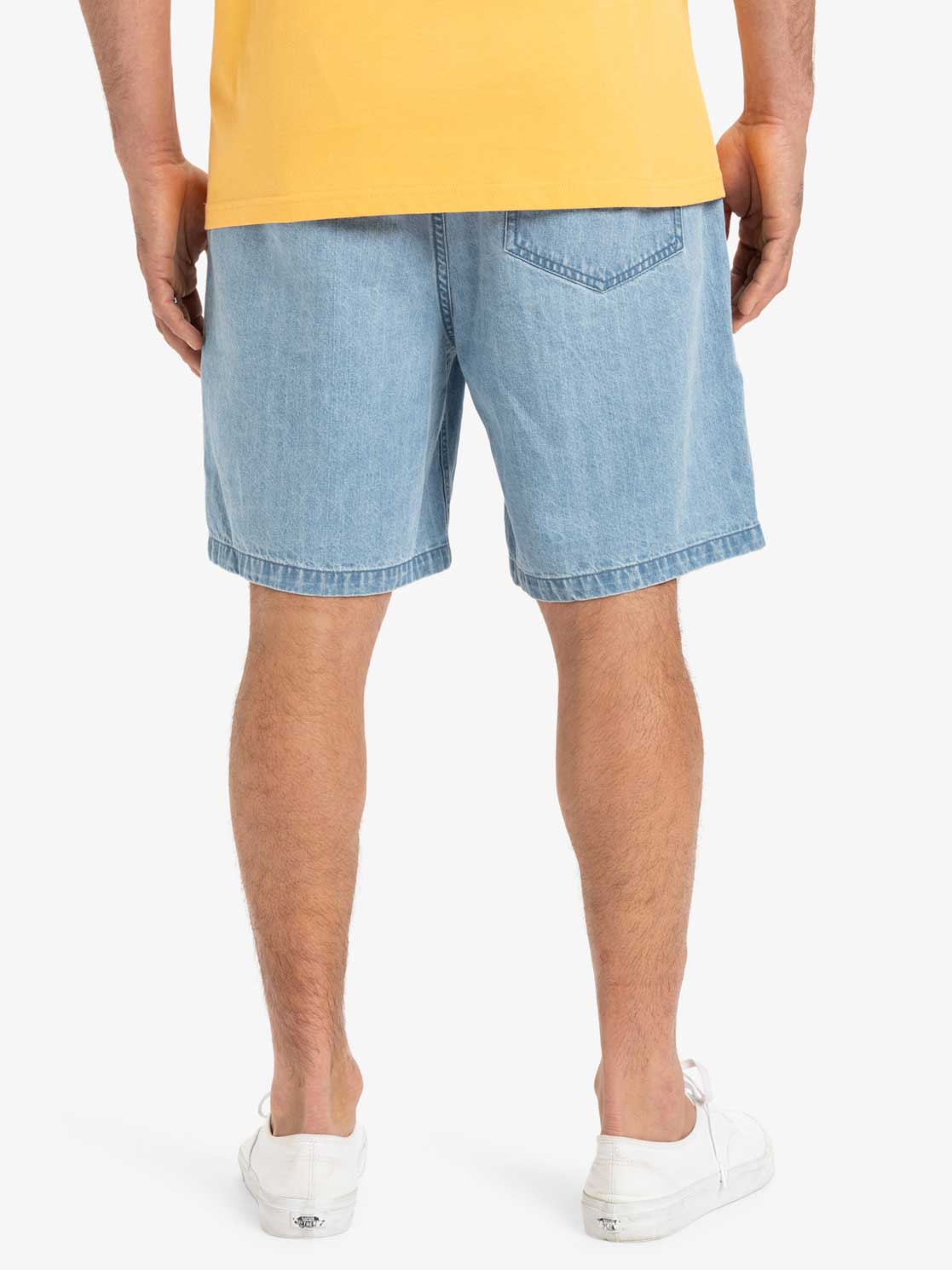 QUIKSILVER Къси панталони TAXER DENIM SHORT