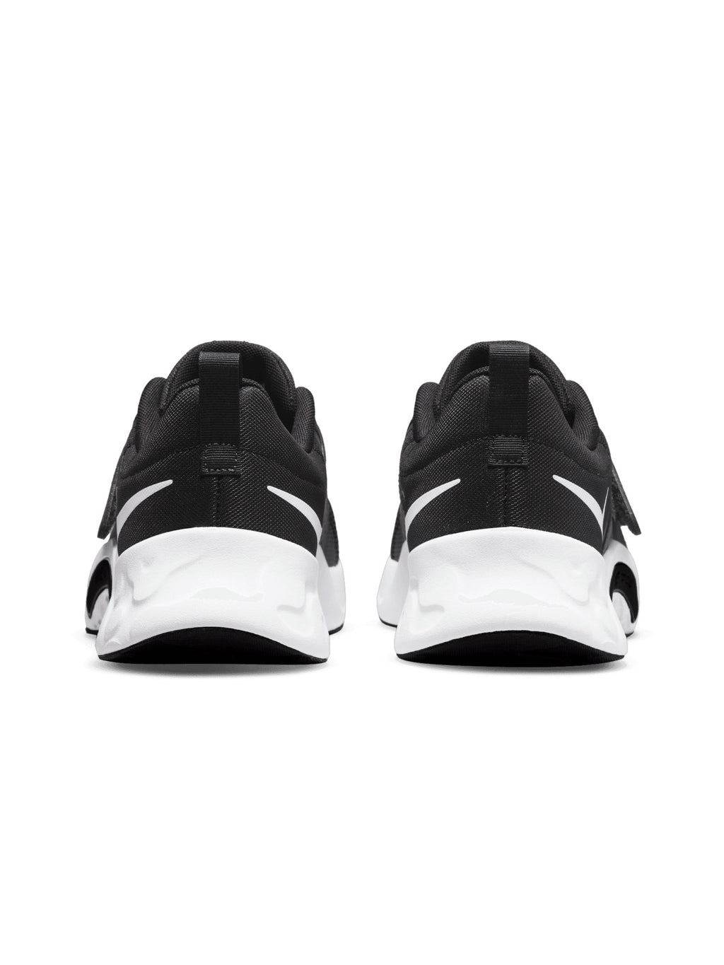 NIKE Обувки M RENEW RETALIATION 4