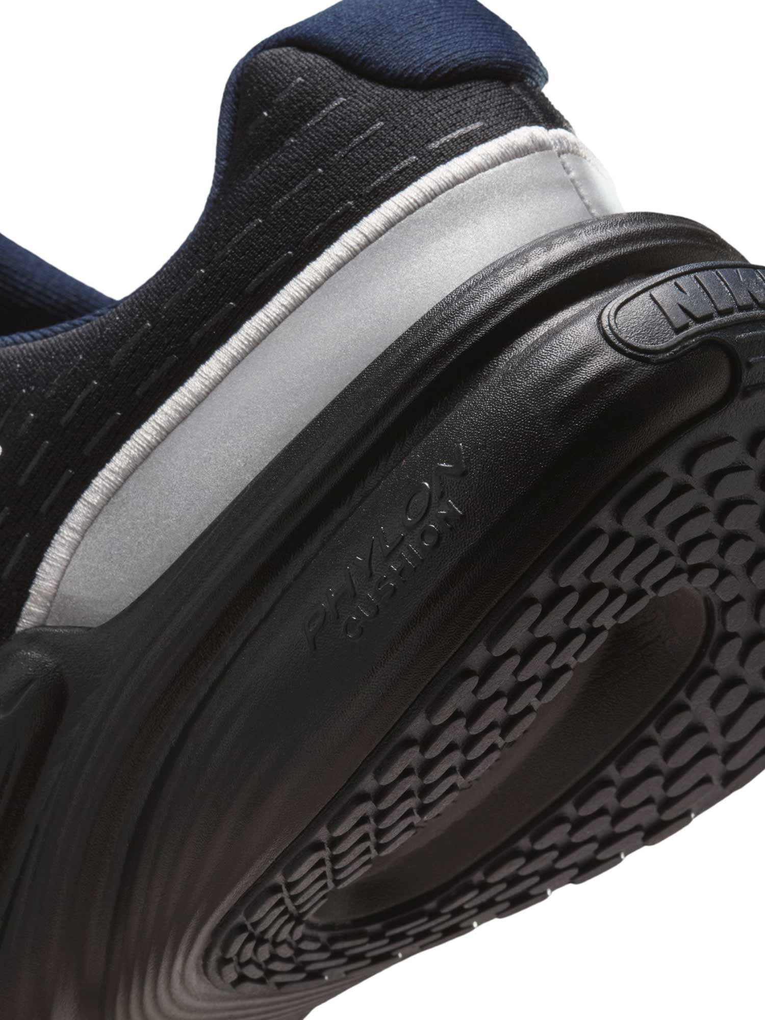 NIKE Обувки UPLIFT SC SE