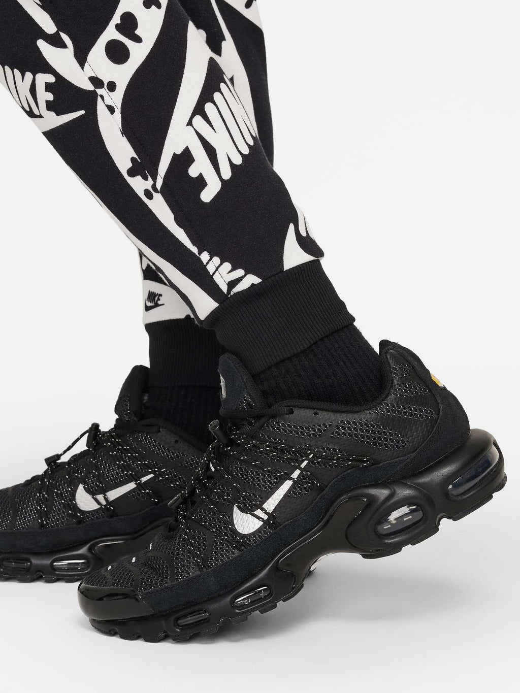 NIKE Спортно долнище K CLUB FLC HBR JOGGER AOP