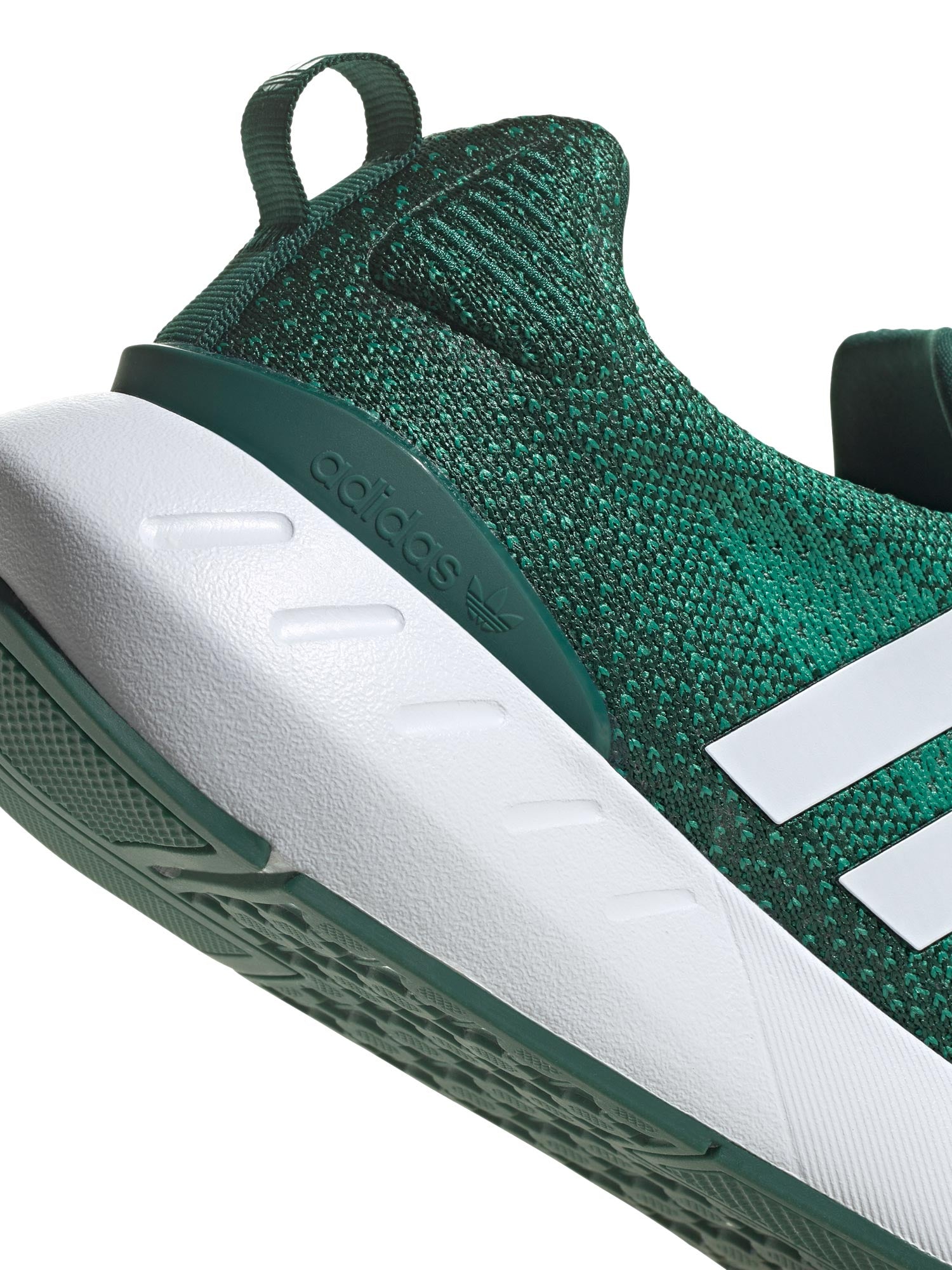 ADIDAS ORIGINALS Обувки Swift Run 22