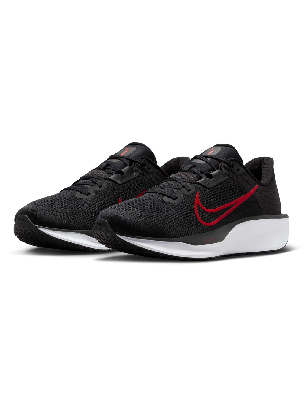 NIKE Обувки QUEST 6