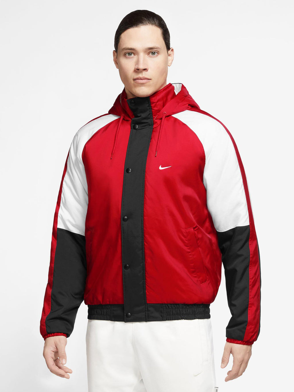 NIKE Яке M DNA