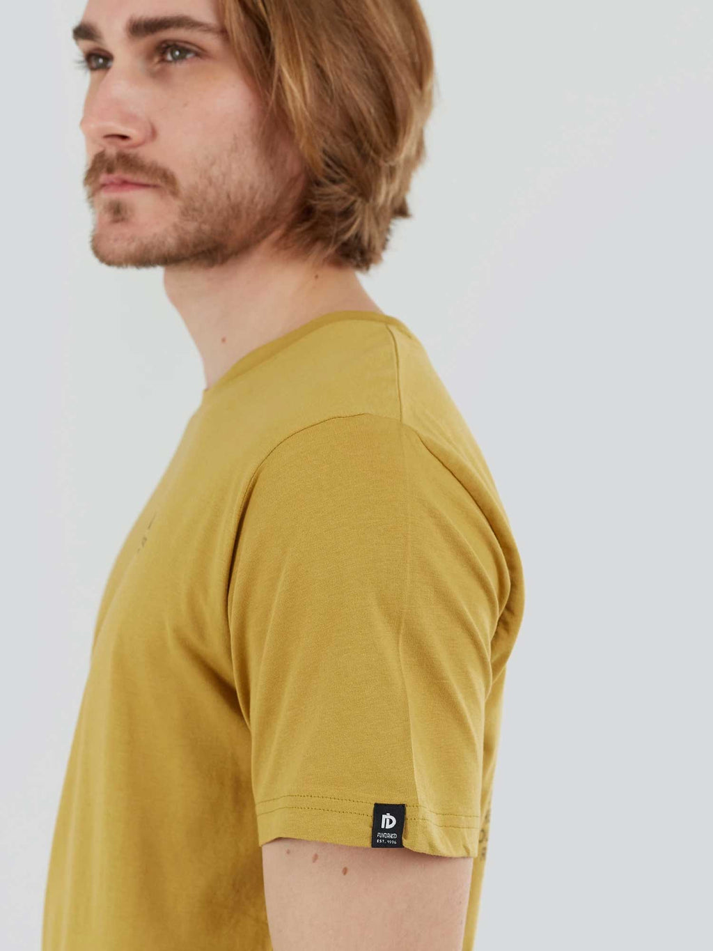FUNDANGO Тениска Round Graphic-T