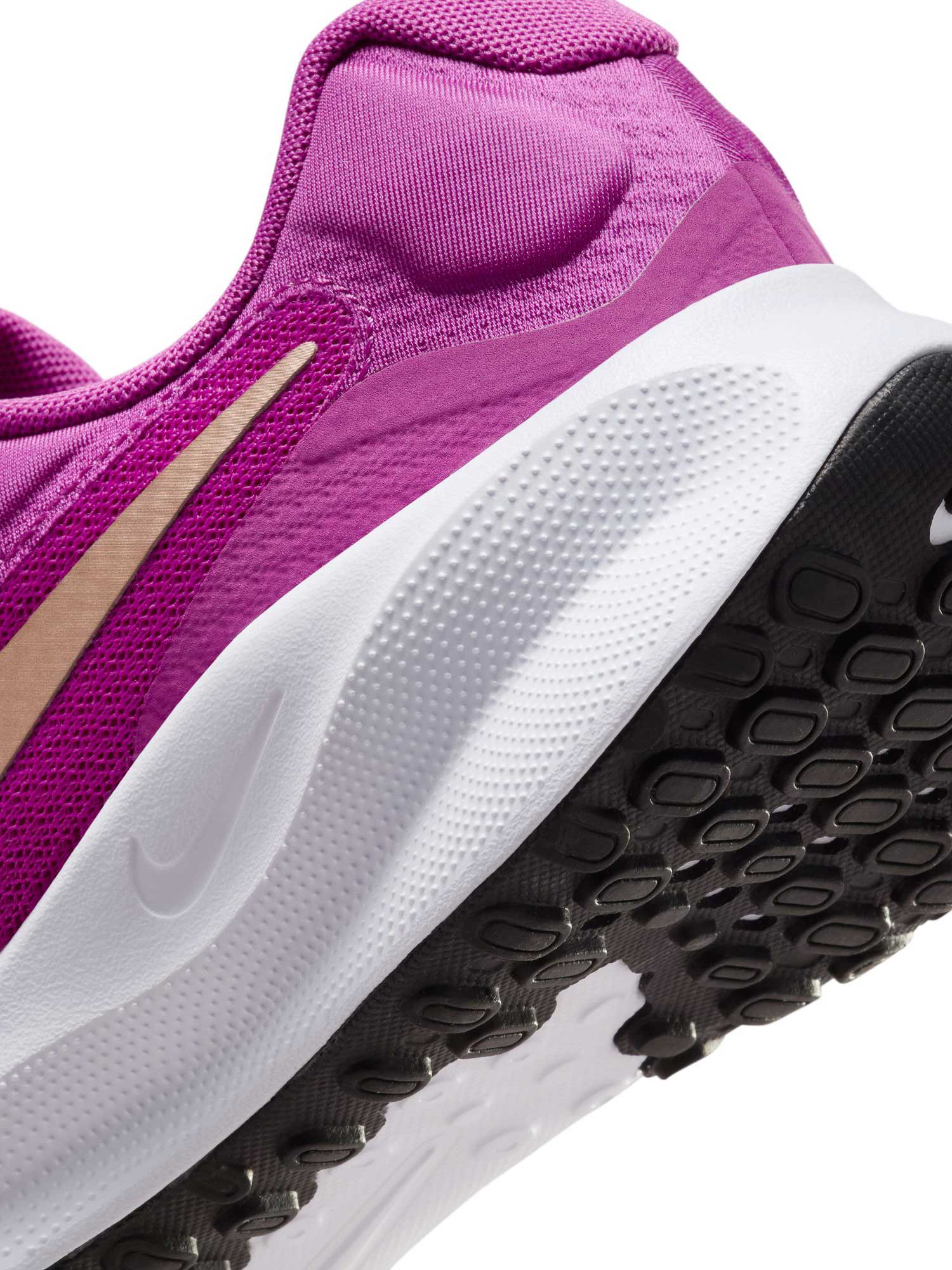 NIKE Обувки W REVOLUTION 7