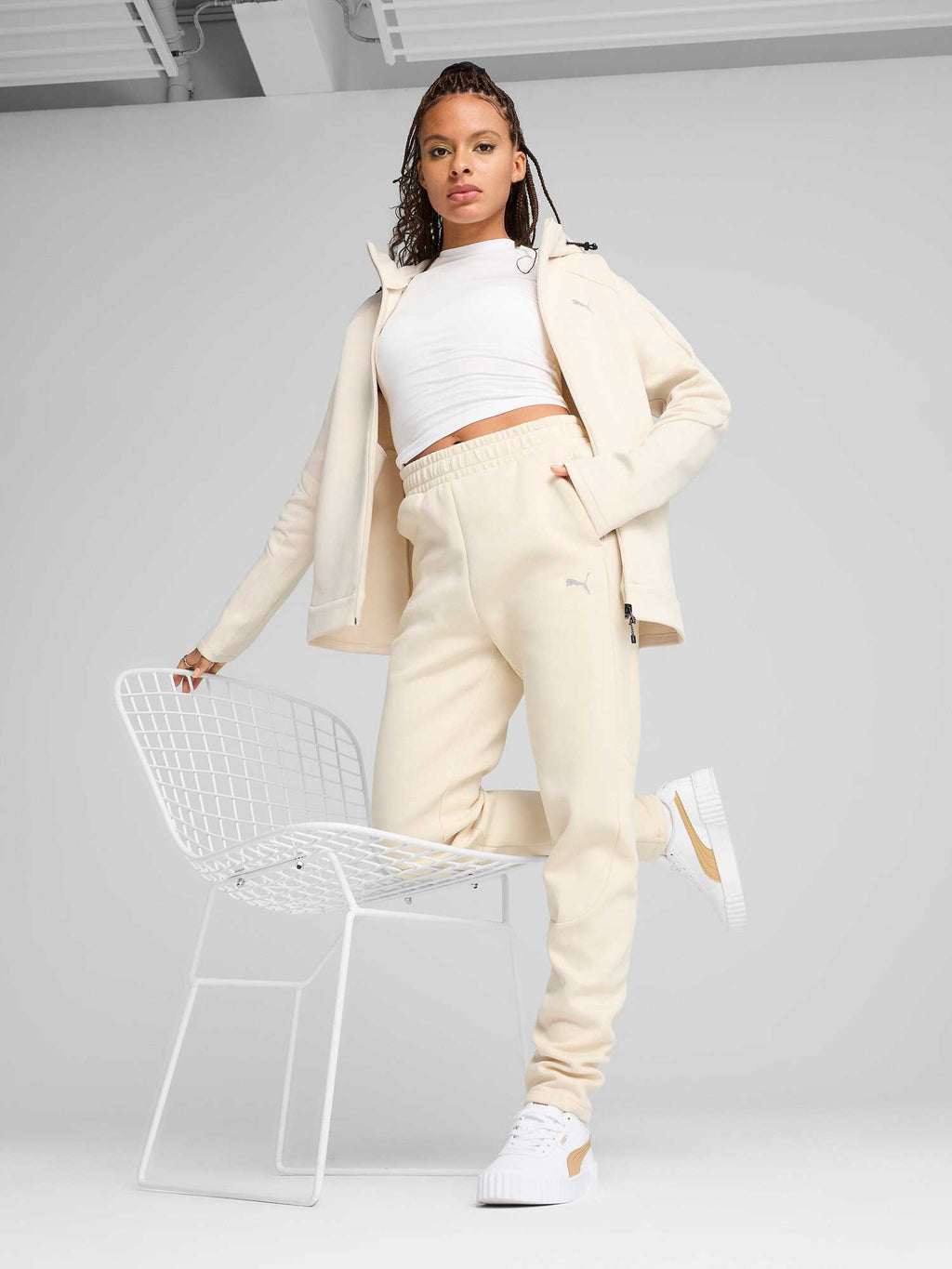 PUMA Спортно долнище EVOSTRIPE Sweatpants DK op