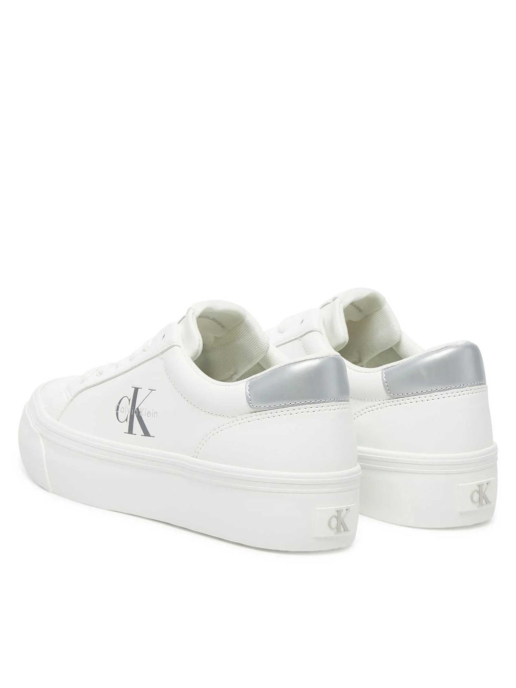 Calvin Klein Jeans Обувки VULC FLATF LTH SILVER LOGO TAG