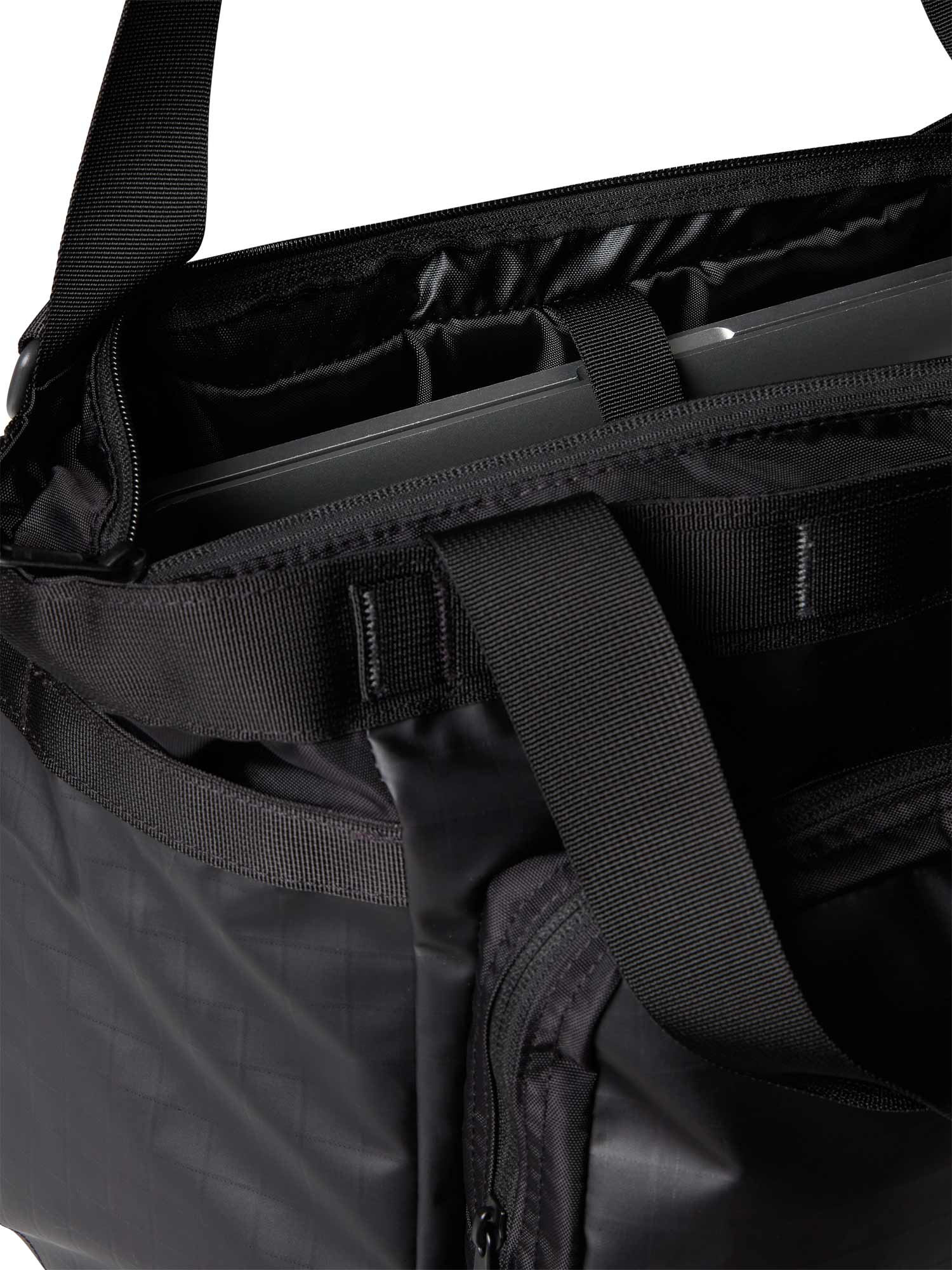 THE NORTH FACE Раница BASE CAMP VOYAGER TOTE