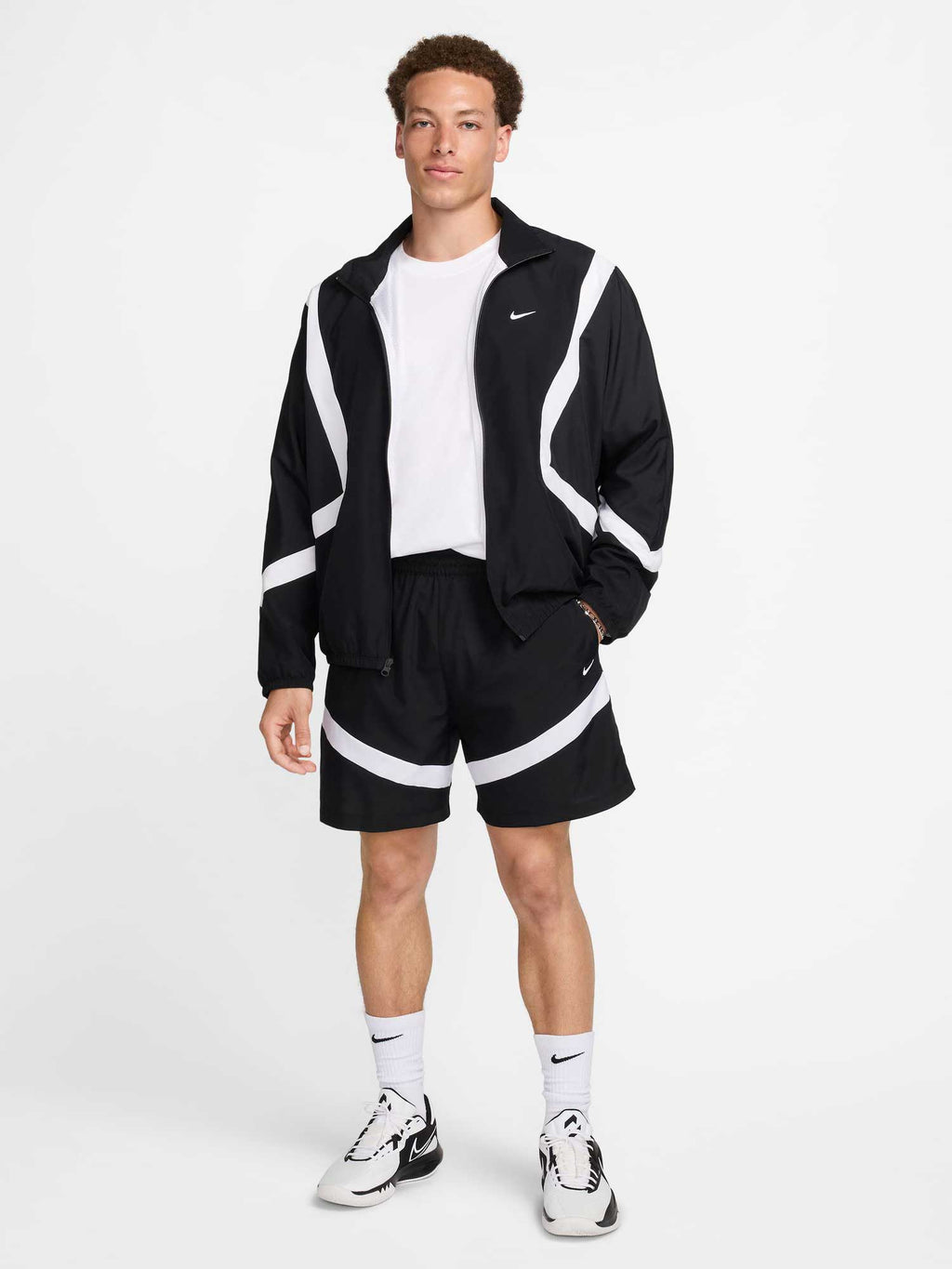 NIKE Къси панталони M NK DF WVN ICON 6IN SHORT STF