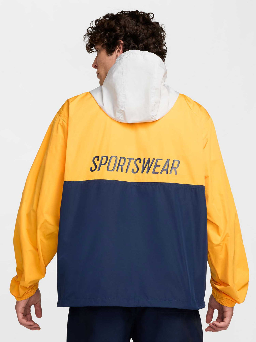 NIKE Суитшърт M NK CLUB MARINA ANRK GFX