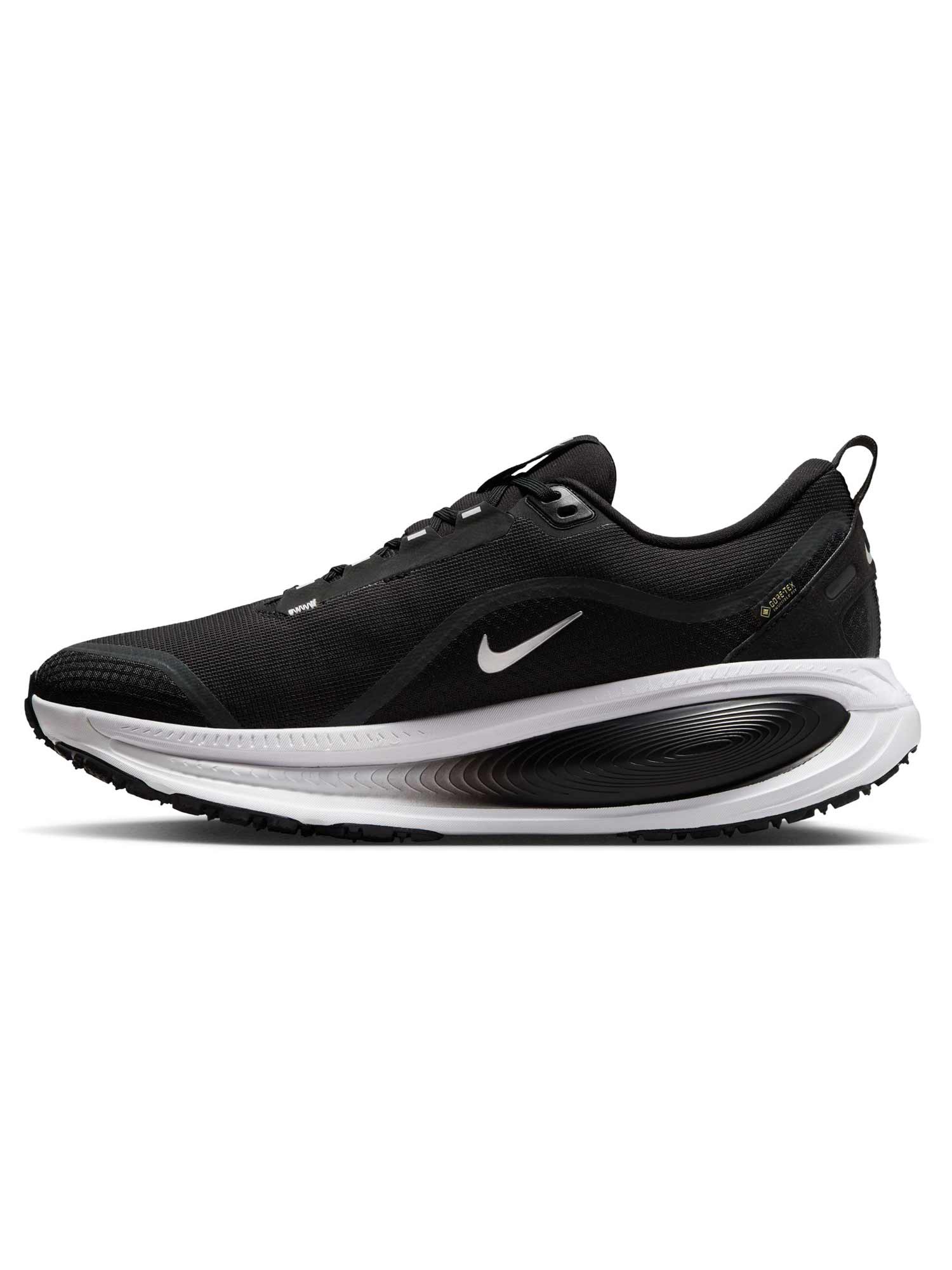 NIKE Обувки VOMERO 18 GTX