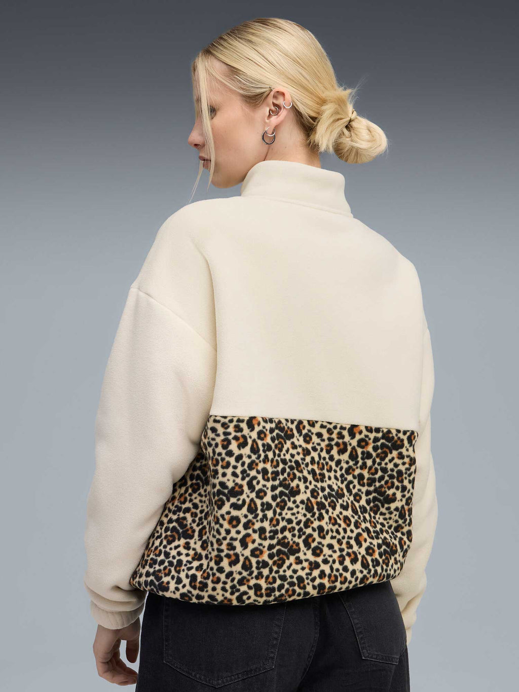 PUMA Полар ESS GRAPHIC Animal Relaxed Half-Zip Crew