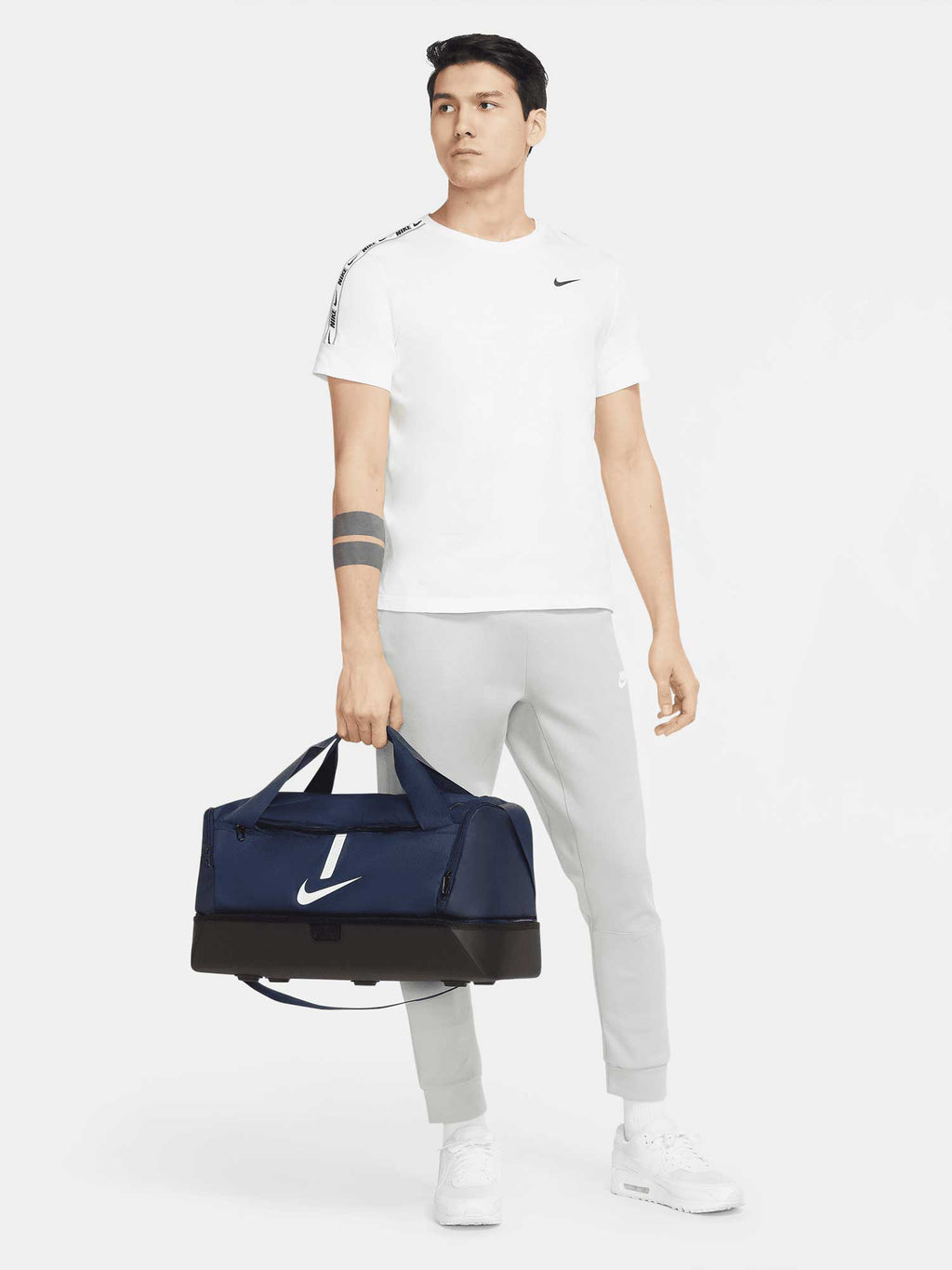 NIKE TEAM Сак NIKE ACADEMY TEAM SOCCER HARDC