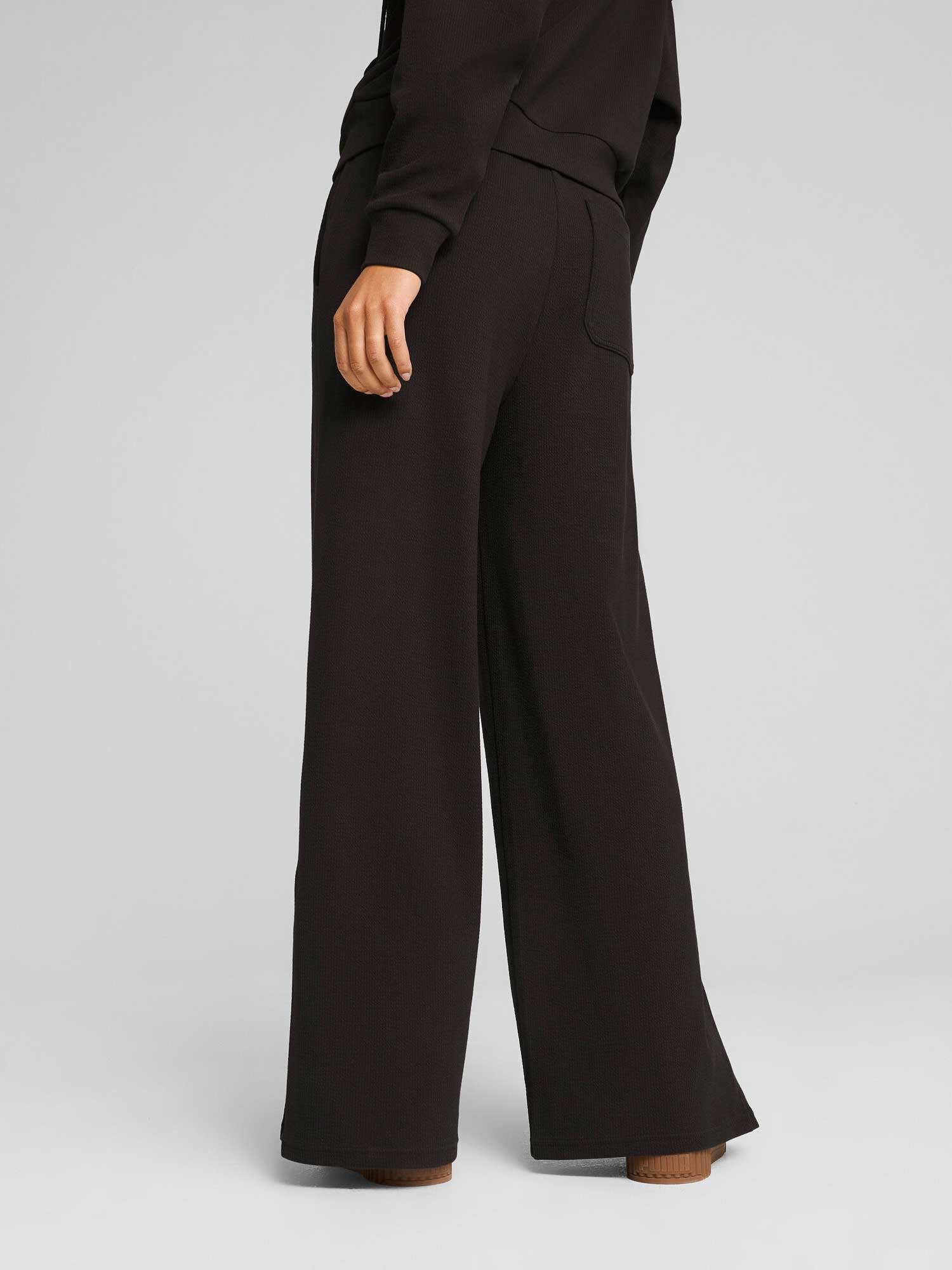 PUMA Спортно долнище HER High-Waist Sweatpants TR op