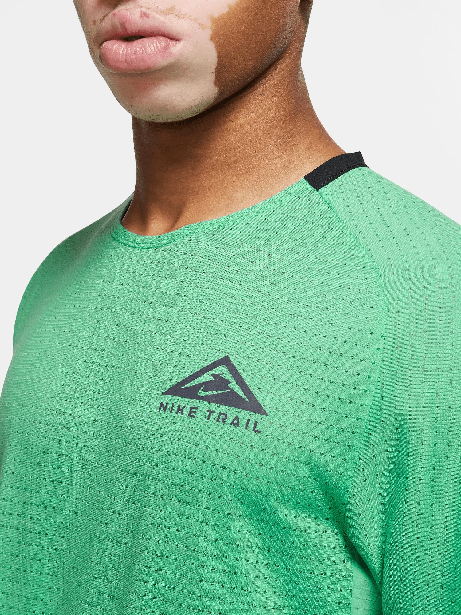 NIKE Тениска M NK DF SOLAR CHASE SS TOP