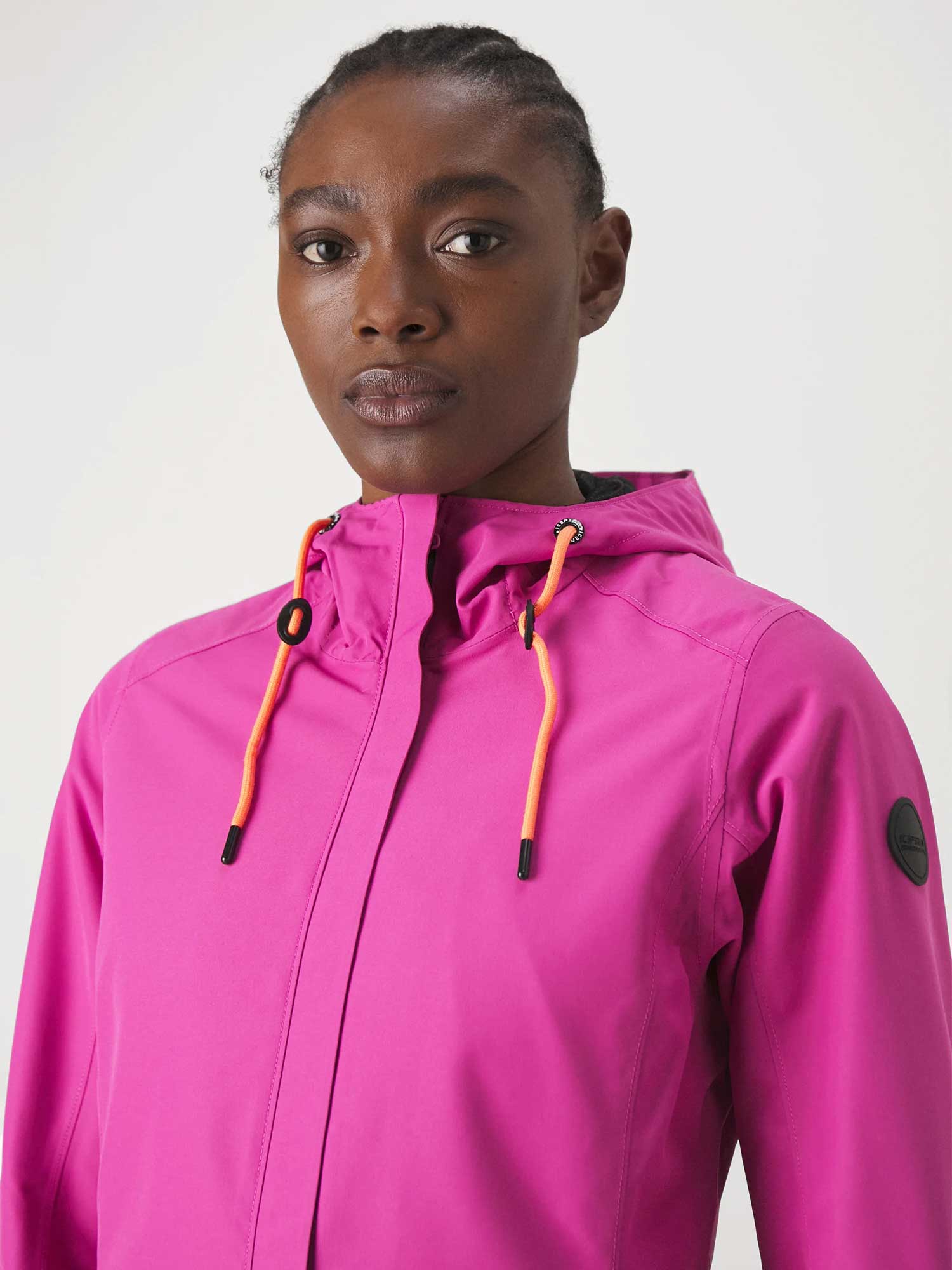 ICEPEAK Яке ADENAU