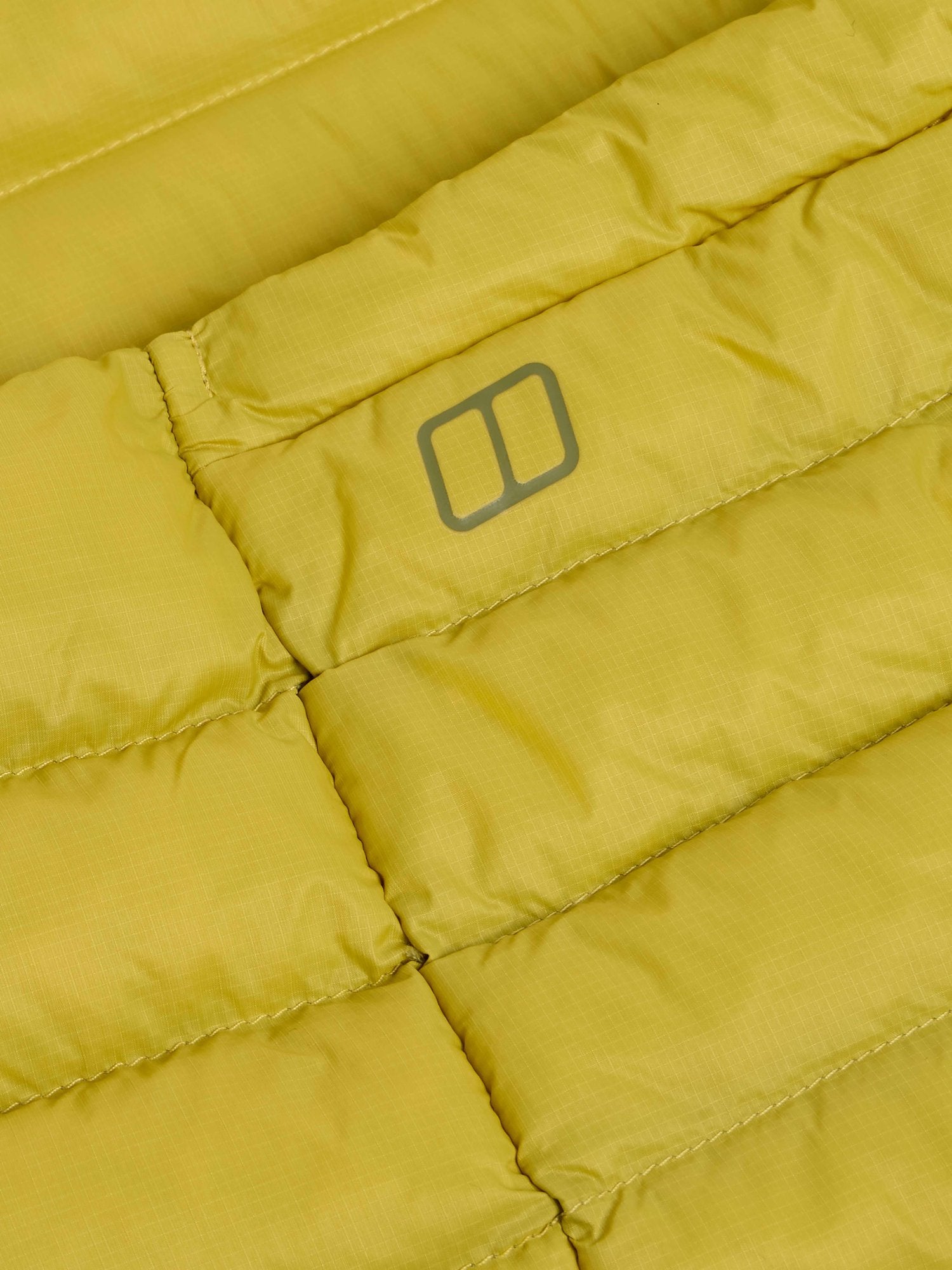 BERGHAUS Яке M IA SYNTHETIC JKT