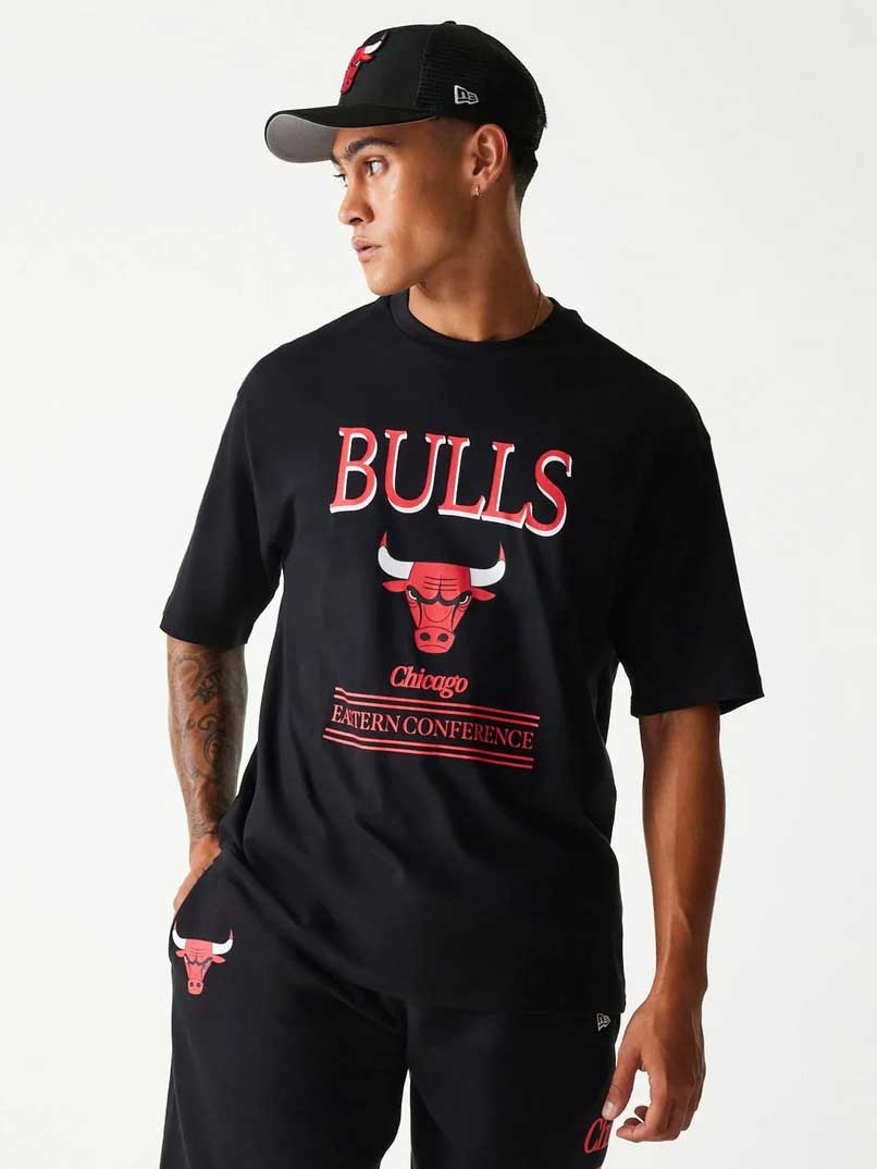 NEW ERA Тениска NBA TEAM GRAPHIC OS TEE CHIBUL