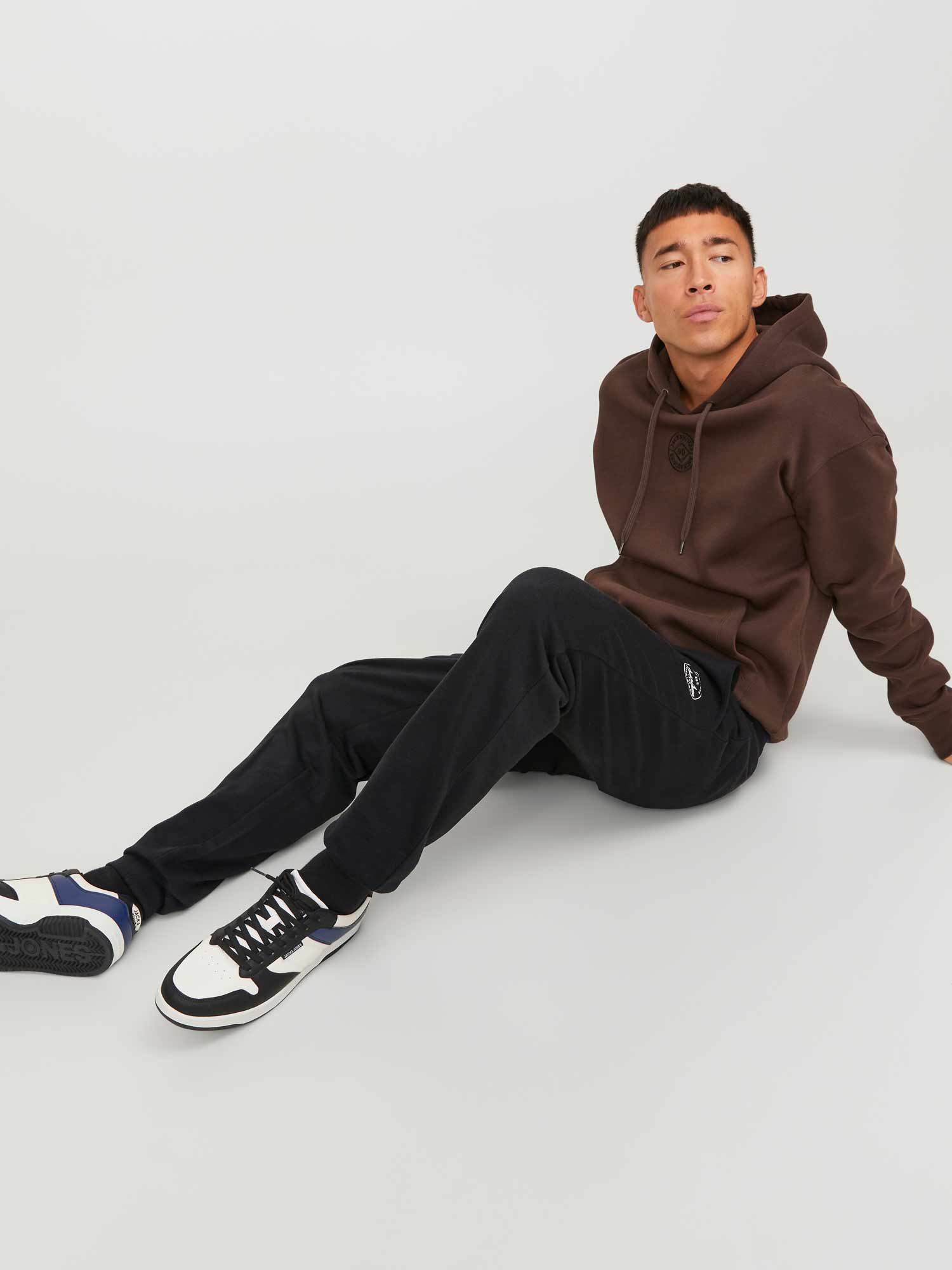 JACK & JONES Спортно долнище JPSTGORDON SHARK SWEAT PANTS NOOS