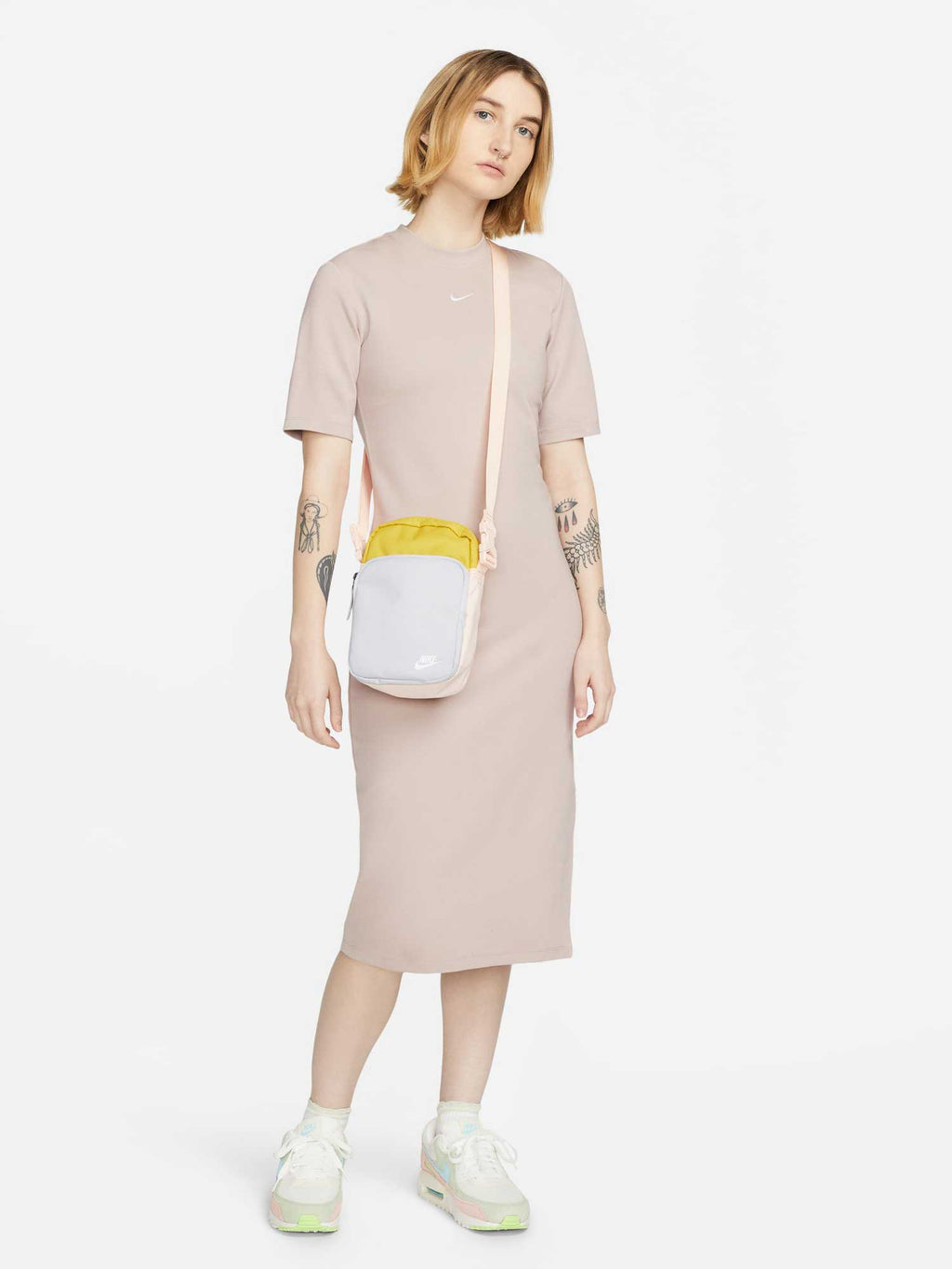 NIKE Рокля W ESSNTL MIDI DRESS