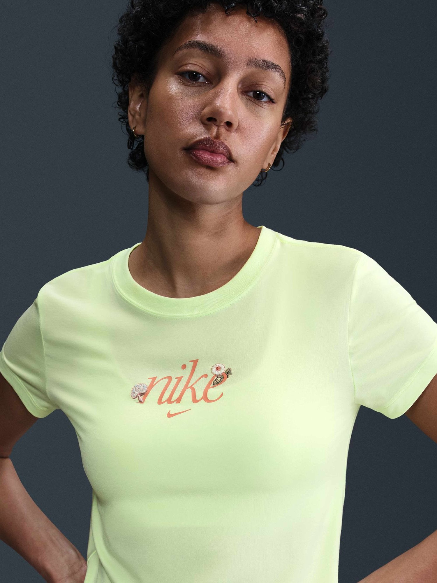 NIKE Тениска W NSW NK CHLL KNIT TEE EDAY