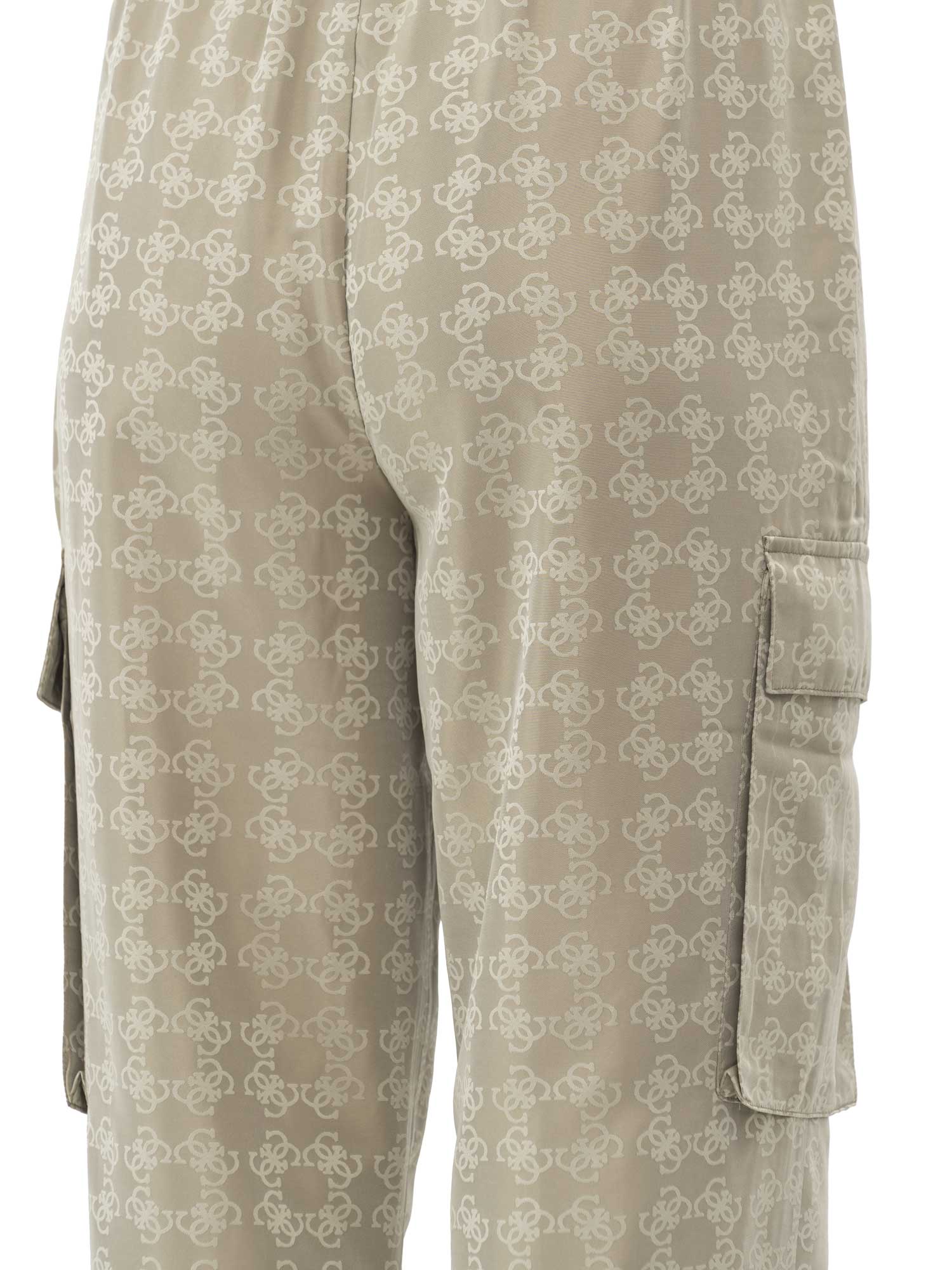 GUESS Спортно долнище 4G LOGO CARGO PANTS