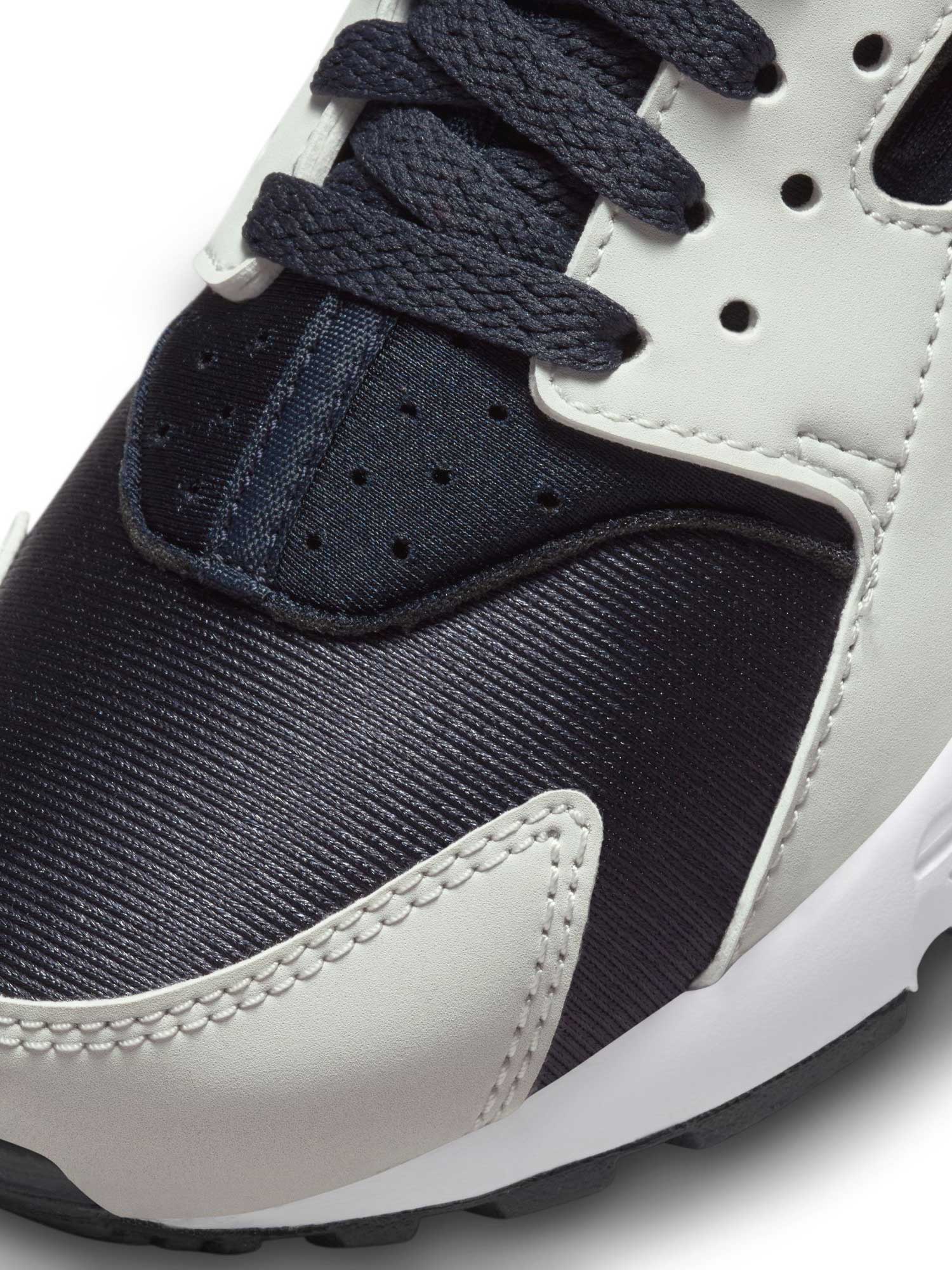 NIKE Обувки HUARACHE RUN GS