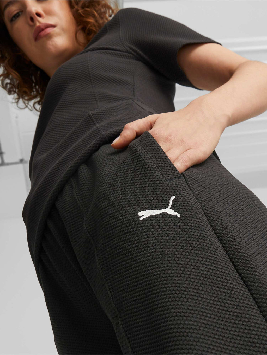 PUMA Спортно долнище HER Straight
