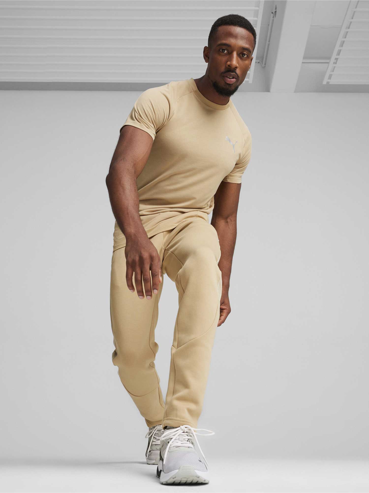 PUMA Спортно долнище EVOSTRIPE Pants DK