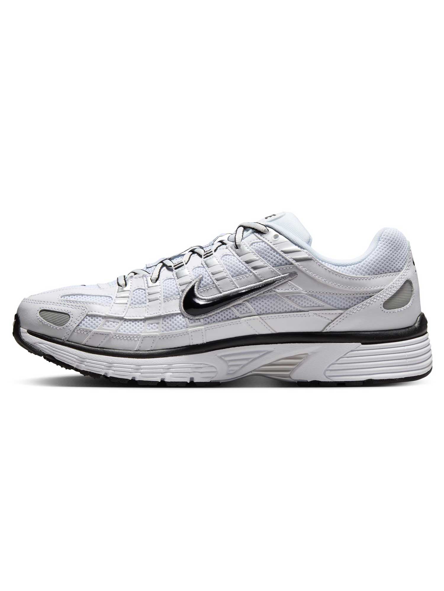 NIKE Обувки P-6000