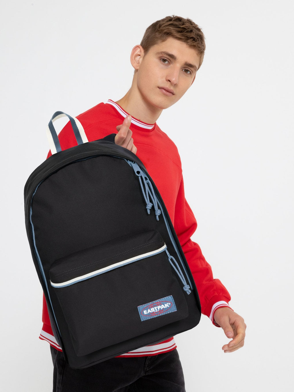 EASTPAK Раница OUT OF OFFICE-27 L