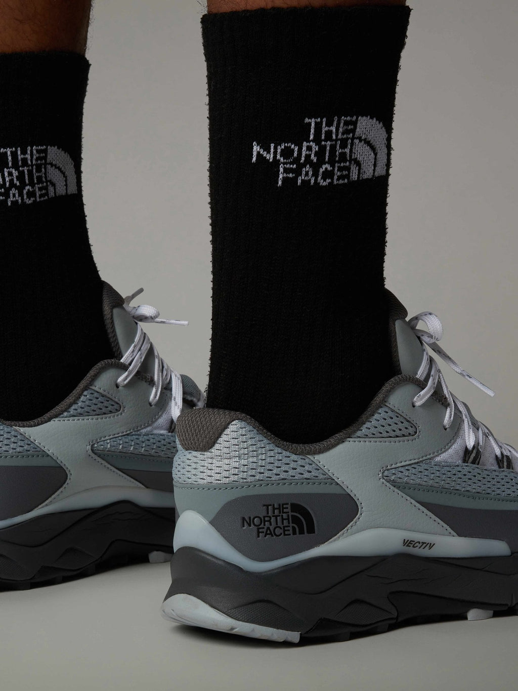 THE NORTH FACE Обувки M VECTIV TARAVAL HIGH RISE SMOKED P