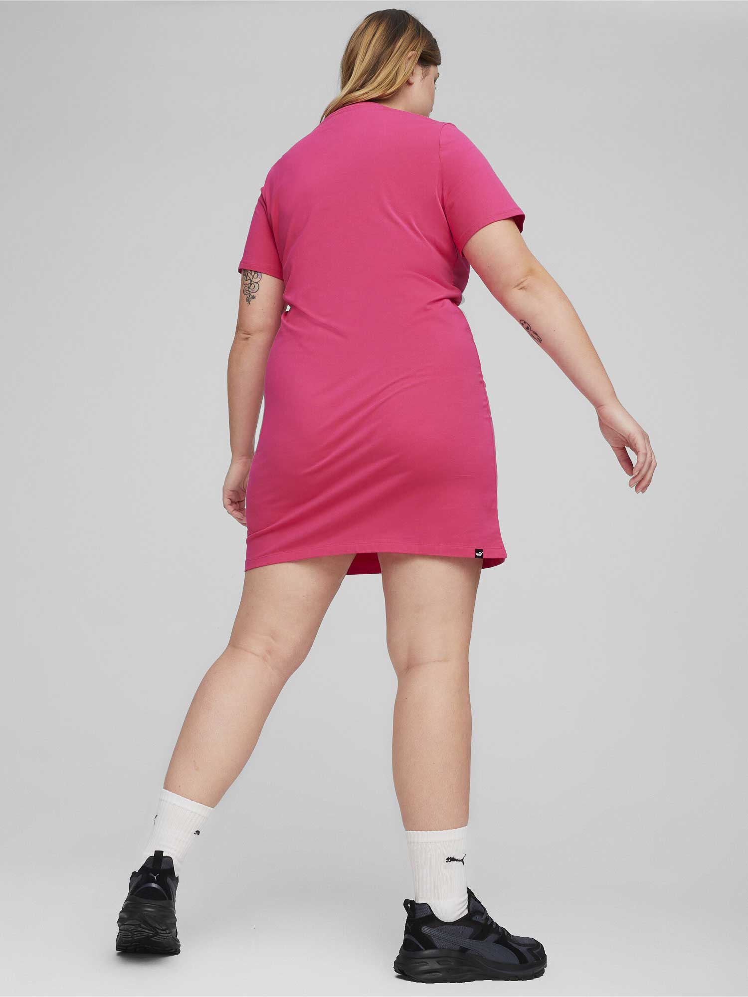 PUMA Рокля ESS Slim