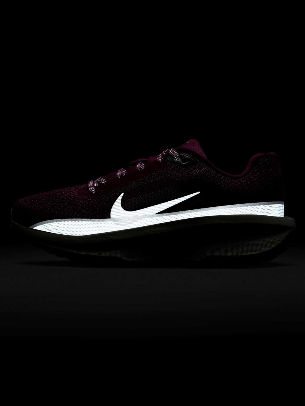 NIKE Обувки WMNS AIR WINFLO 11 PRM