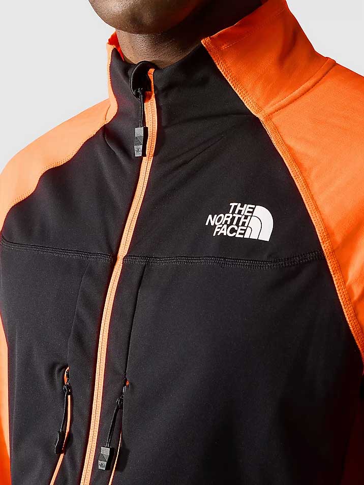 THE NORTH FACE Яке M DAWN TURN SOFTSHELL FZ