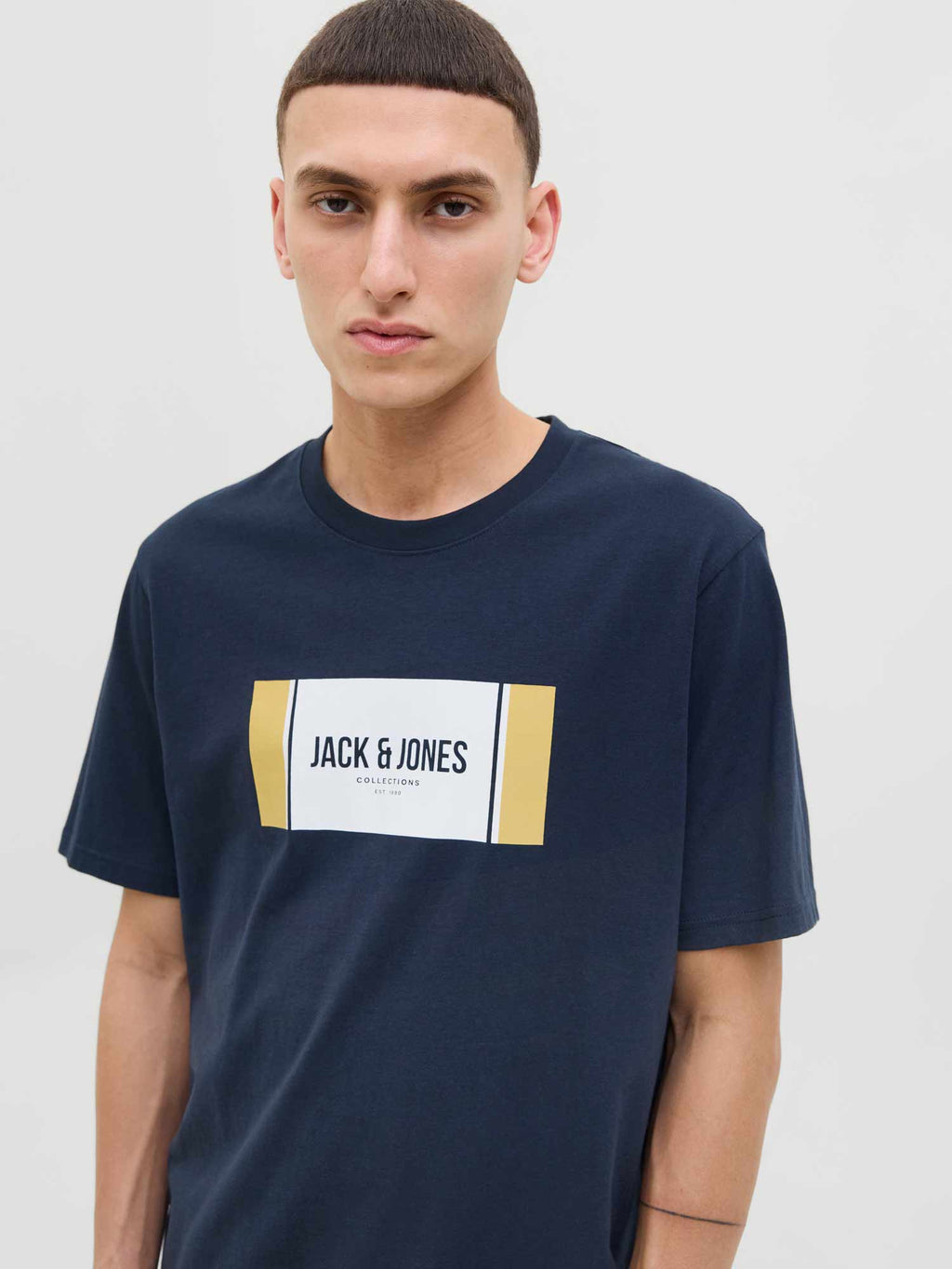 JACK & JONES Тениска JJHAYATO TEE SS CREW NECK BTS LN