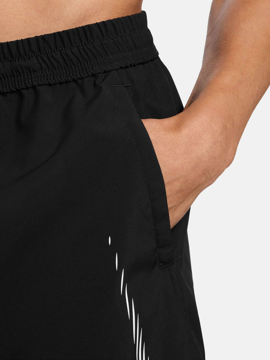 NIKE Къси панталони M NK DF FORM 9IN UL SHORT SWOO
