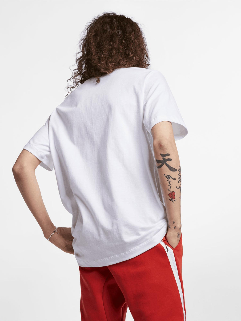 NIKE Тениска M NSW CLUB TEE