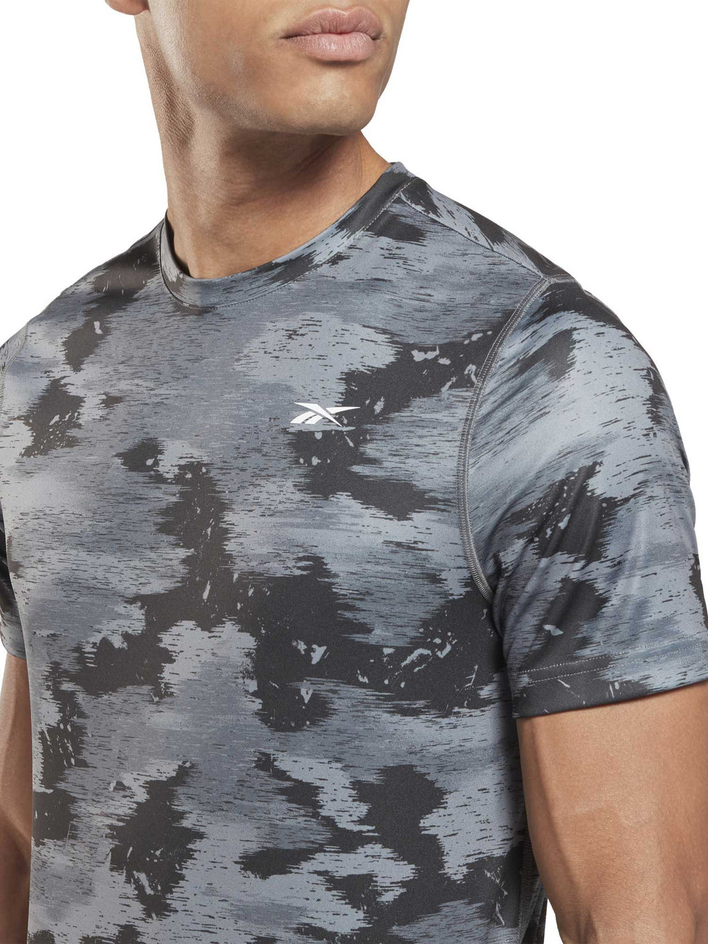 REEBOK Тениска Training Camo