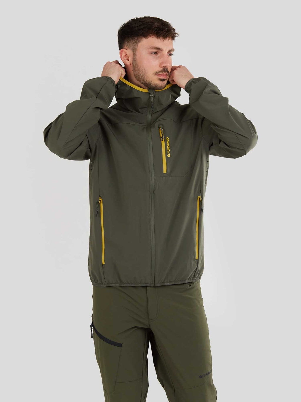 FUNDANGO Яке Alloy Hooded Softshell