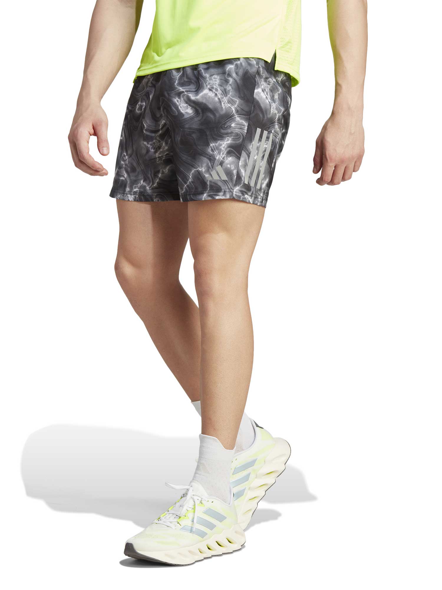 ADIDAS PERFORMANCE Къси панталони Own the Run Allover Print
