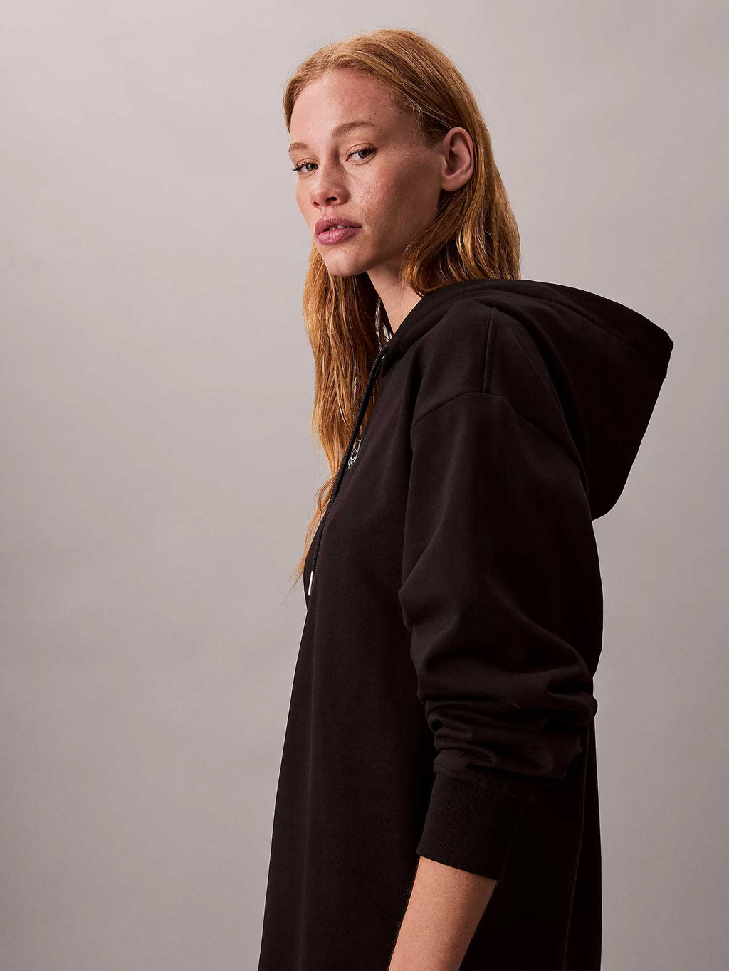 Calvin Klein Jeans Рокля LS MONOLOGO PREMIUM TERRY HOOD