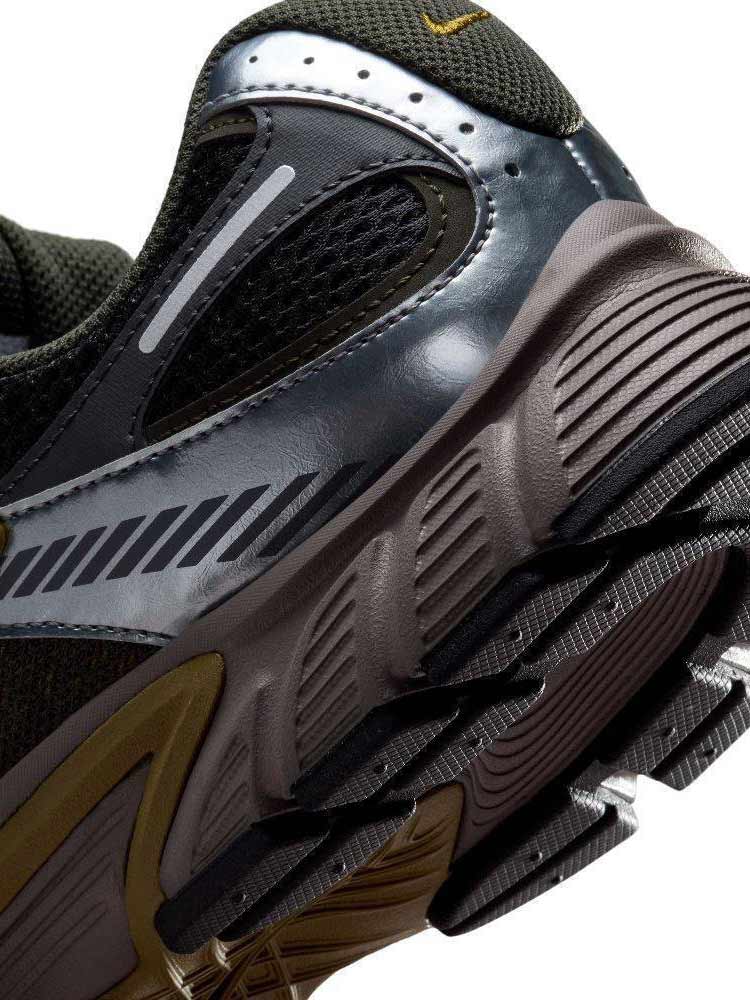 NIKE Обувки V5 RNR