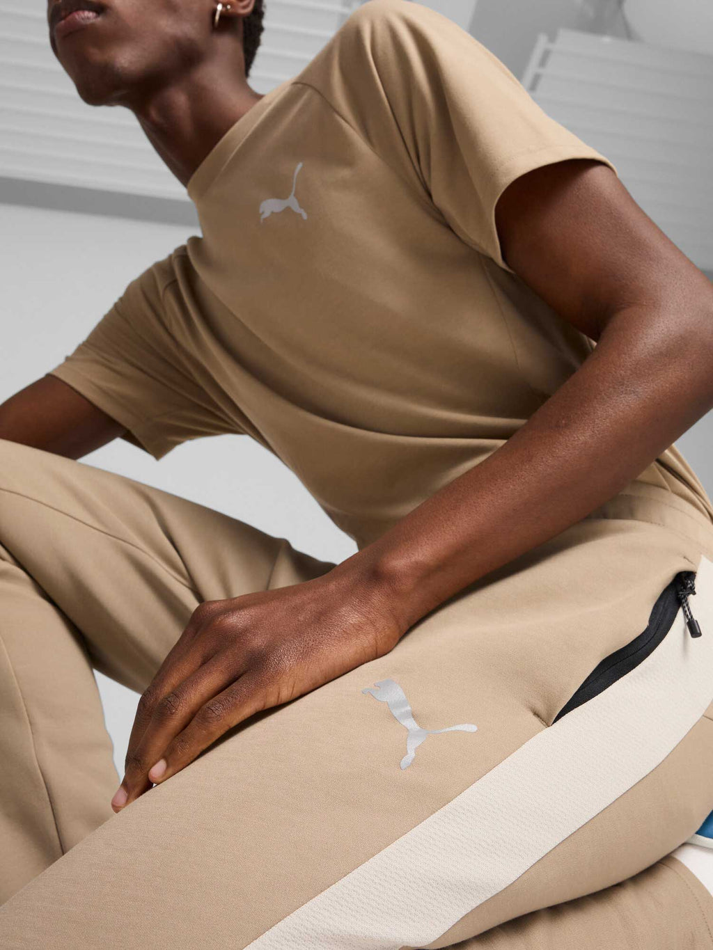 PUMA Спортно долнище EVOSTRIPE Pants DK