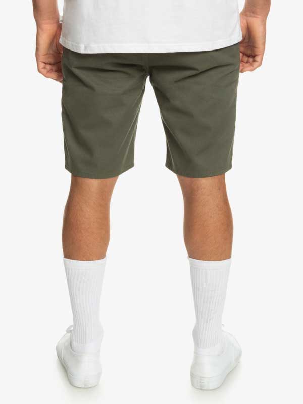 QUIKSILVER Къси панталони EVERYDAY CHINO LIGHT SHORT