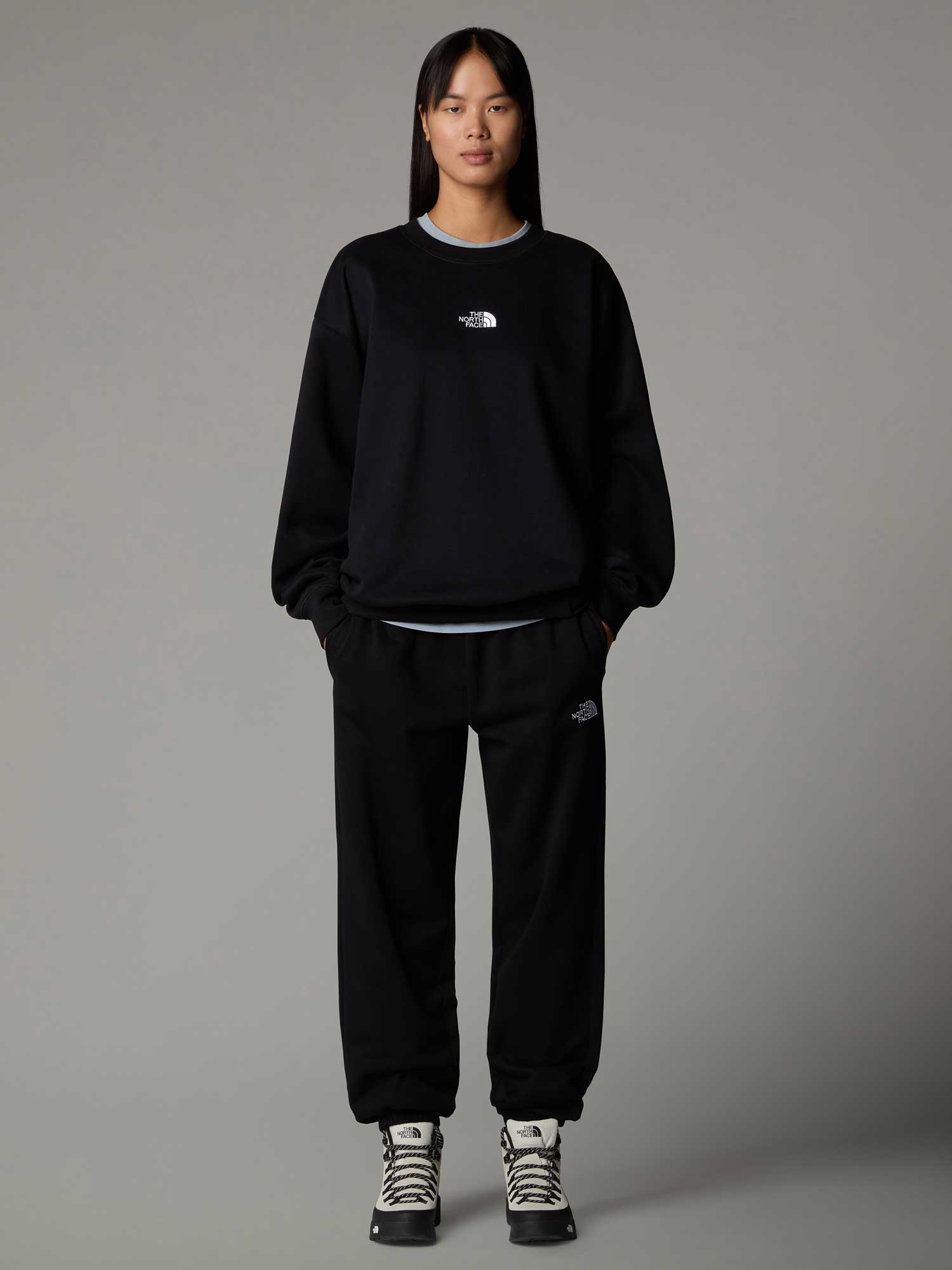 THE NORTH FACE Блуза W ESSENTIAL CREW