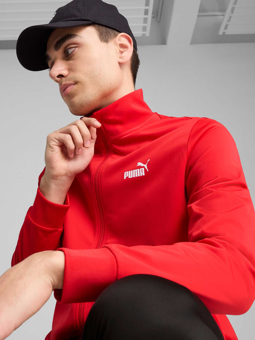 PUMA Спортен екип ESS Poly Suit cl
