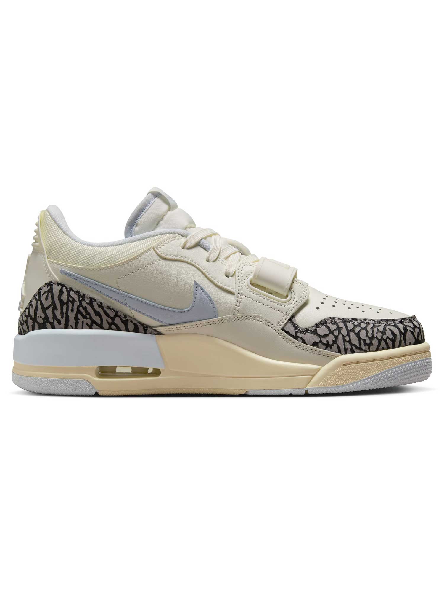 JORDAN Обувки WMNS AIR JORDAN LEGACY 312 LOW
